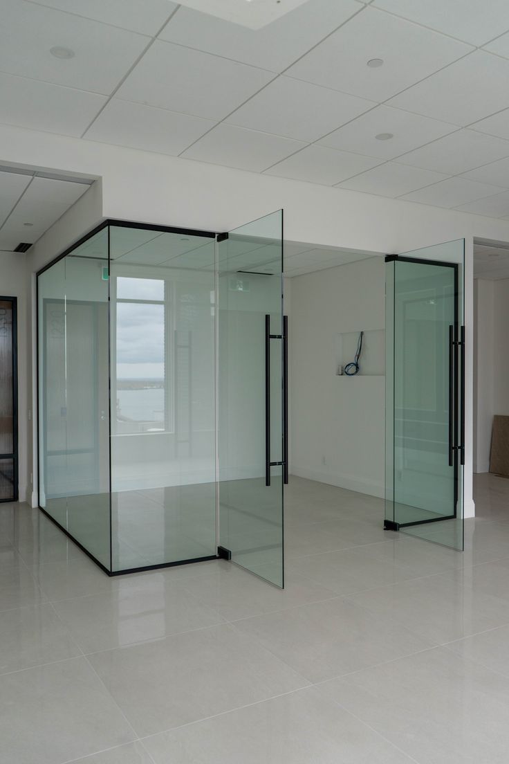 Glass partition office